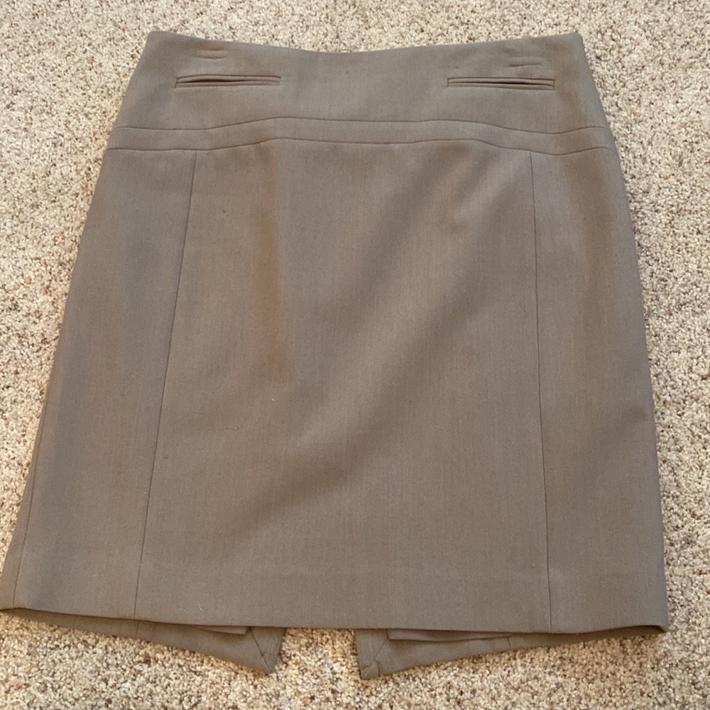 Express Beige Taupe Skirt Size 6
